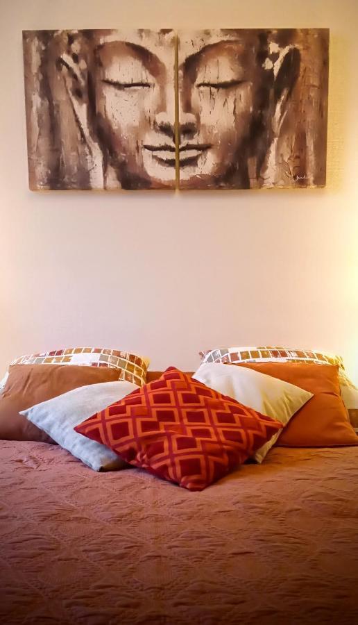 Le Bonnet De Nuit Bed & Breakfast Chalmoux Exterior photo