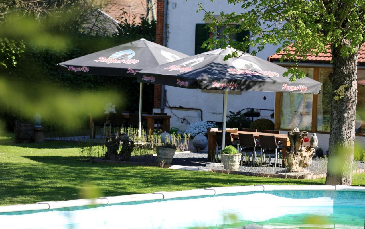 Le Bonnet De Nuit Bed & Breakfast Chalmoux Exterior photo